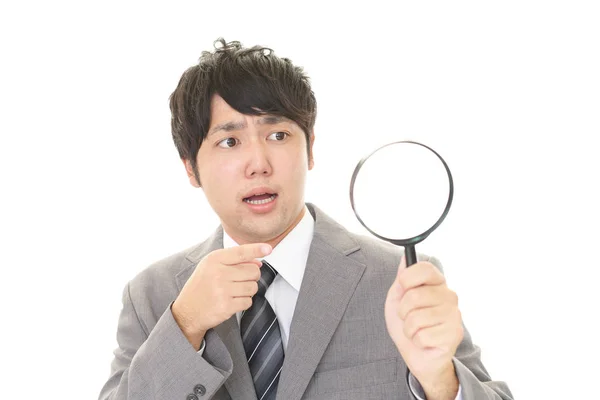 Surprised Asian Businessman Magnifying Glass — Stock Photo, Image