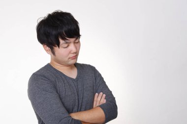 Depresif görünümlü bir adam portresi