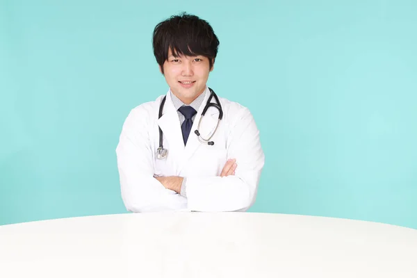 Asyalı Bir Tıp Doktoru Portresi — Stok fotoğraf