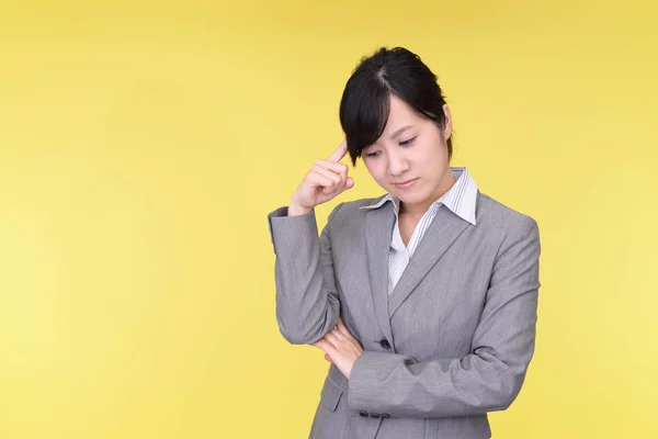 Retrato Mujer Negocios Que Incómoda — Foto de Stock