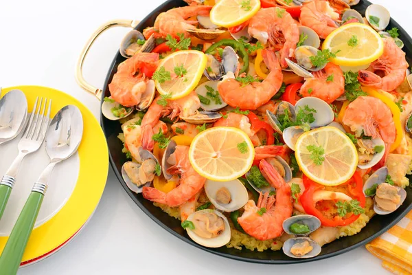 Paella Deliciosa Com Frutos Mar Uma Frigideira — Fotografia de Stock