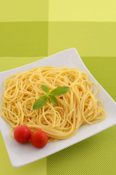 Délicieux Spaghettis Aux Tomates Cerises — Photo
