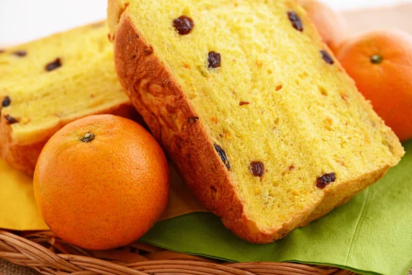 Taze meyve ile lezzetli ekmekler