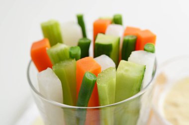 Sağlıklı ve taze sebze çubukları