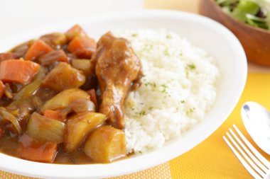 Lezzetli köri ve pilav