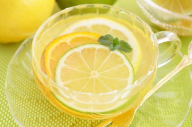 Bir fincan çay narenciye ile