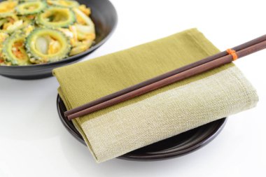 Okinawa mutfağı, acı kavun karıştırın kızarmış