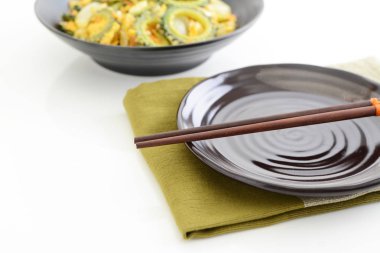 Okinawa mutfağı, acı kavun karıştırın kızarmış