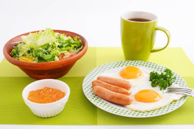 Taze ve lezzetli bir kahvaltı