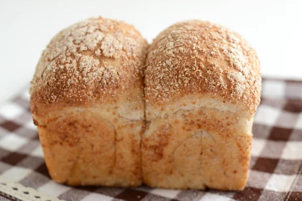 Välsmakande Bröd Matbordet — Stockfoto