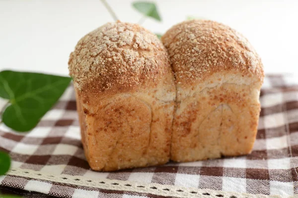 Välsmakande Bröd Matbordet — Stockfoto