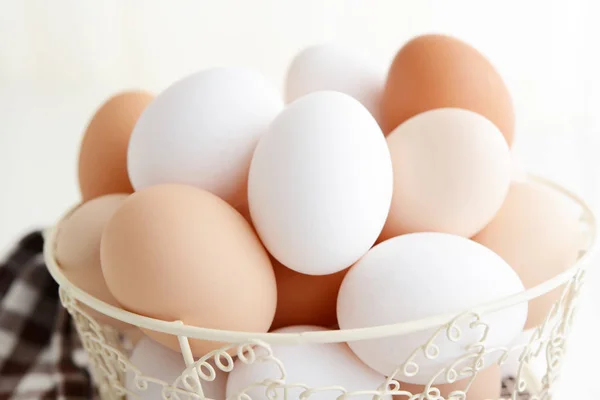 Çiğ Tavuk Yumurtası Close — Stok fotoğraf