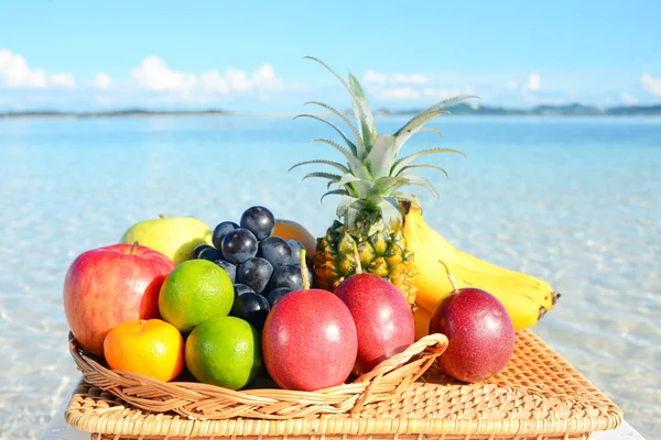 Okinawa güzel bir plaj