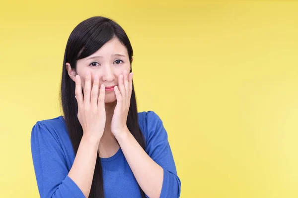 Mujer Que Está Problemas —  Fotos de Stock