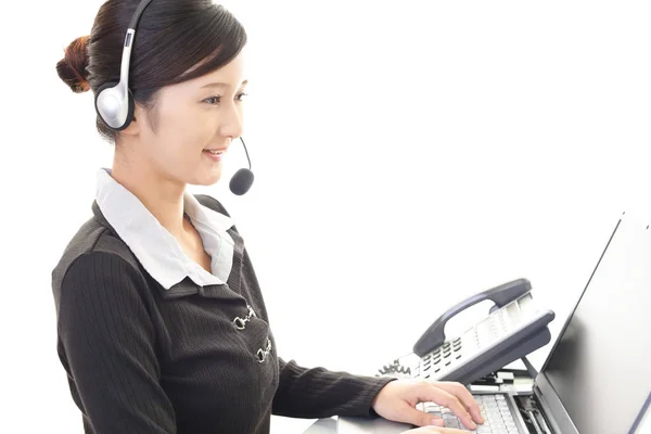 Operador Call Center Sorridente — Fotografia de Stock