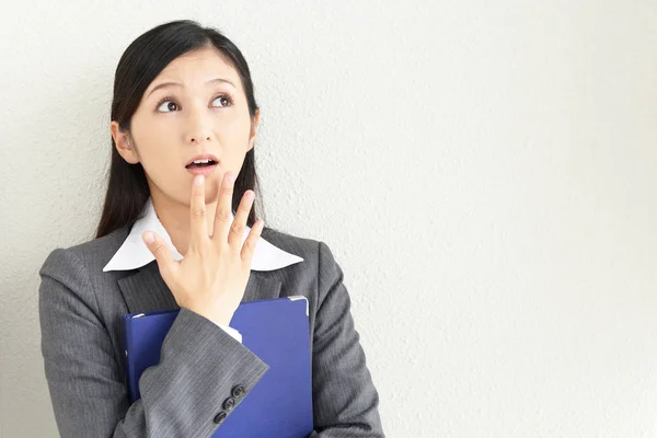 Surprised Asian Business Woman — Stock Photo, Image