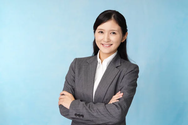 Retrato Jovem Mulher Negócios Sorridente — Fotografia de Stock