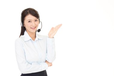 Çağrı Merkezi operatörü yol gösterir