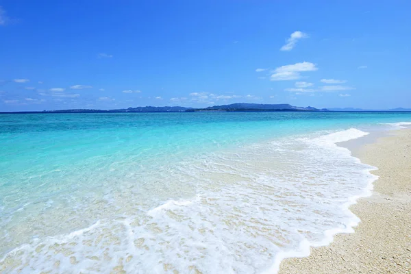 Okinawa Güzel Bir Plajın Resmi — Stok fotoğraf