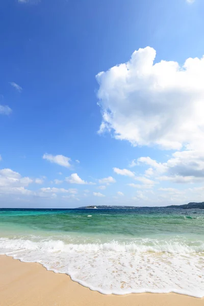 冲绳翡翠绿色海 — 图库照片