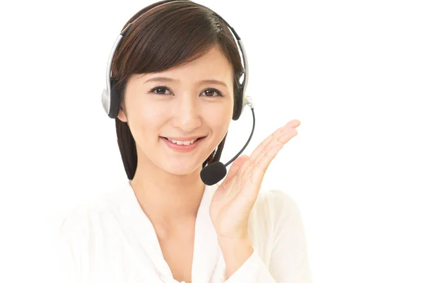 Uśmiechający Się Call Center Operatora — Zdjęcie stockowe