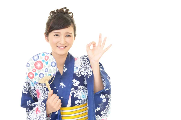 Japon Yaz Kimono Giyen Çekici Genç Kadın — Stok fotoğraf