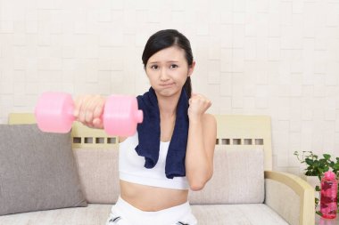 Endişeleniyor fitness kadın