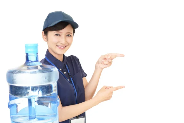 Lavoratrice Con Contenitore Acqua — Foto Stock