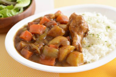 Lezzetli köri ve pilav