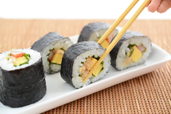 Roti Gulung Sushi Lezat Yang Dibuat Dengan Makanan Laut Segar — Stok Foto