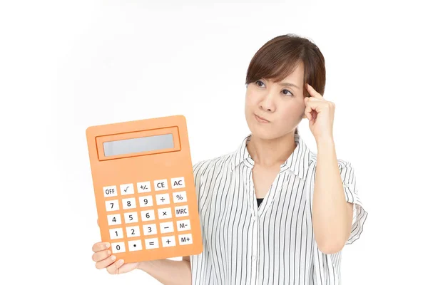 Mulher Asiática Inebriante Com Uma Calculadora — Fotografia de Stock