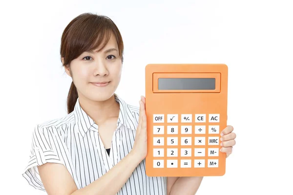 Улыбающаяся Женщина Калькулятором — стоковое фото