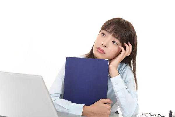 Asiática Mulher Negócios Trabalhando Mesa Estar Cansado — Fotografia de Stock