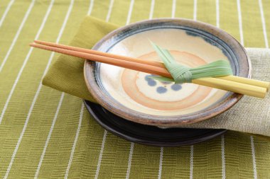 Japon tarzı Sofra yemek masası üzerinde