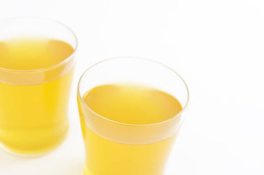 Cam bardak arpa çayı