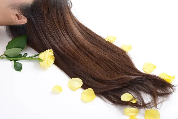 Frau Mit Schönen Langen Haaren — Stockfoto