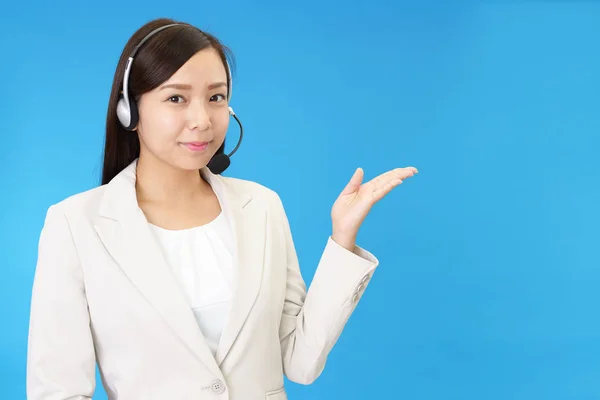 Operador Call Center Sorridente — Fotografia de Stock