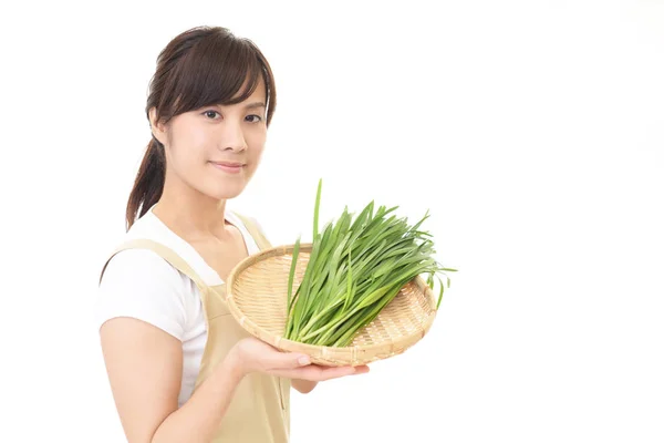 Mulher Sorrindo Com Vegetais — Fotografia de Stock