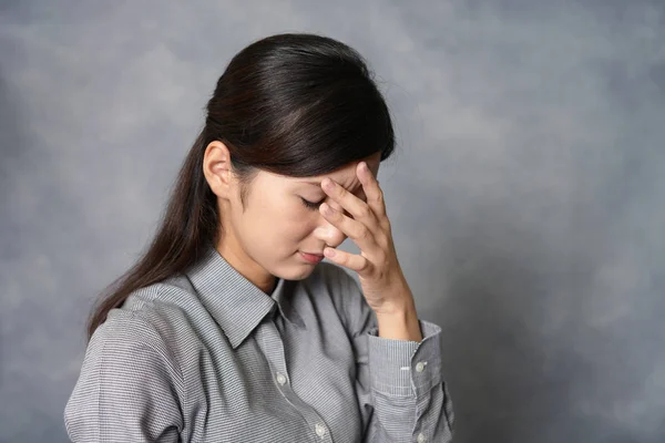 Mujer Joven Deprimida Triste Molesta —  Fotos de Stock