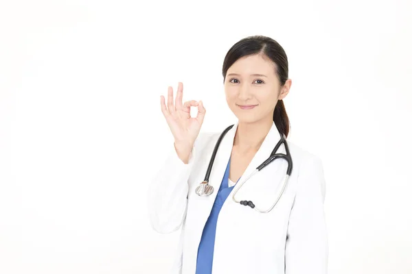 Ασιατικές Γιατρός Εντάξει Χέρι Πινακίδα — Φωτογραφία Αρχείου