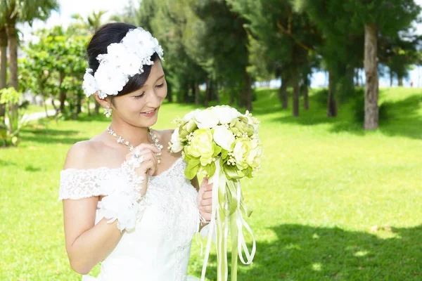 Hermosa Novia Vestido Novia —  Fotos de Stock