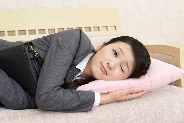 Asiática Mujer Negocios Siente Cansado Estresado — Foto de Stock