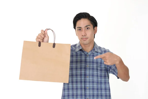 Genç Adam Alışveriş Çantası — Stok fotoğraf