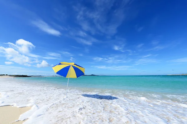 Cielo Verano Hermosa Playa Okinawa — Foto de Stock