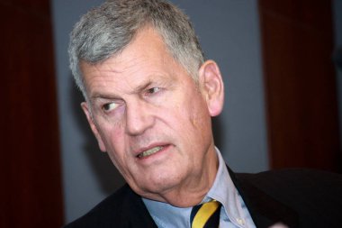 Moskova, Rusya - Eylül 14, 2009: baş işletme görevlisi InterSystems şirketin, Moskova, Rusya Eylül 14, 2009 tarihinde InterSystems toplantısında John Mccormick yapmak konuşma