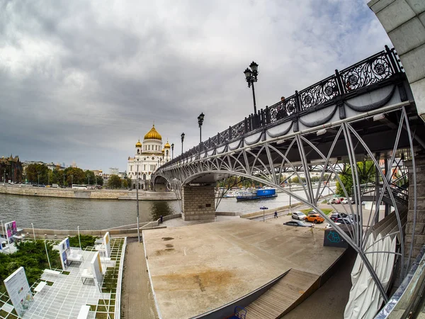 Moskau Russland September 2018 Christuskathedrale Und Patriarchalische Brücke Über Den — Stockfoto