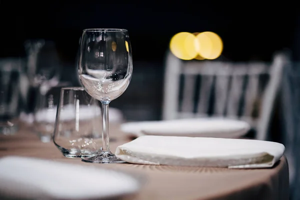 Luxury Table Settings Fine Dining Glassware Beautiful Blurred Background Events — Stock Photo, Image