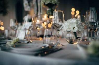 Lüks masa ayarları 