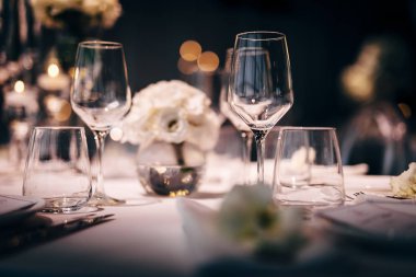 Lüks masa ayarları 