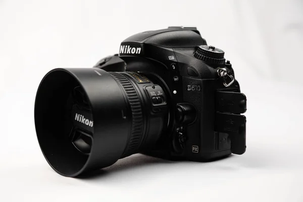 Nikon D610 Bir Portre Stüdyo Fotoğrafı — Stok fotoğraf